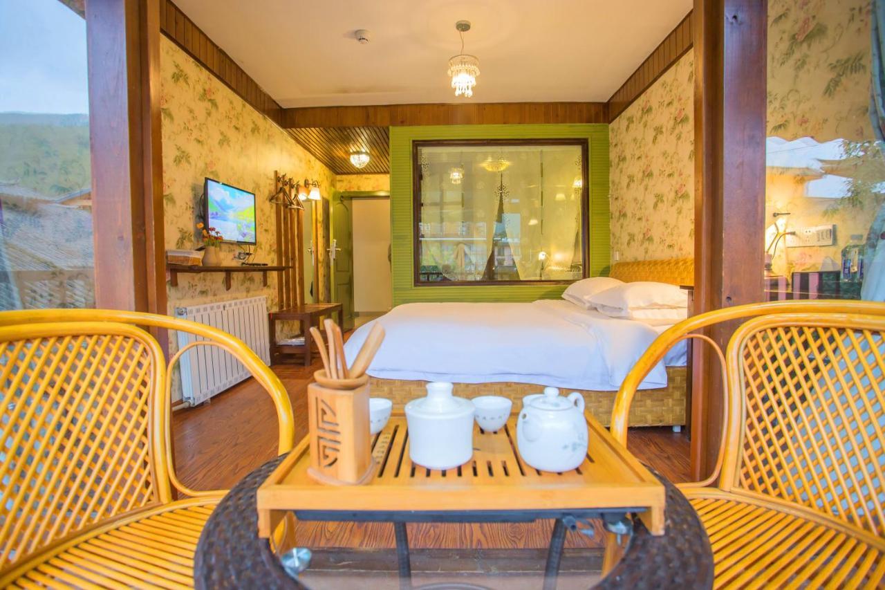 Lugu Lake In Love Inn Hostel Ninglang Yi Bagian luar foto